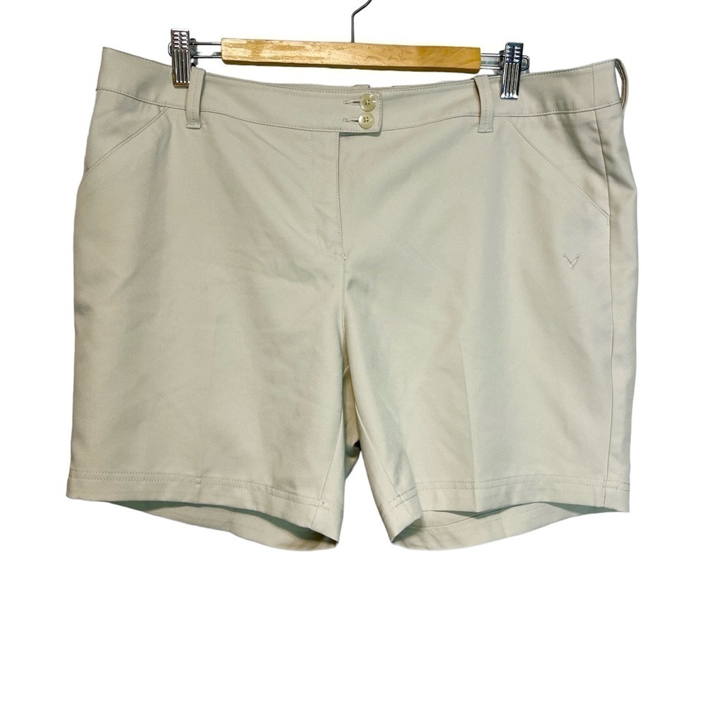 Callaway Cream/Light Grey Opti Dri Golf Shorts, size 14
